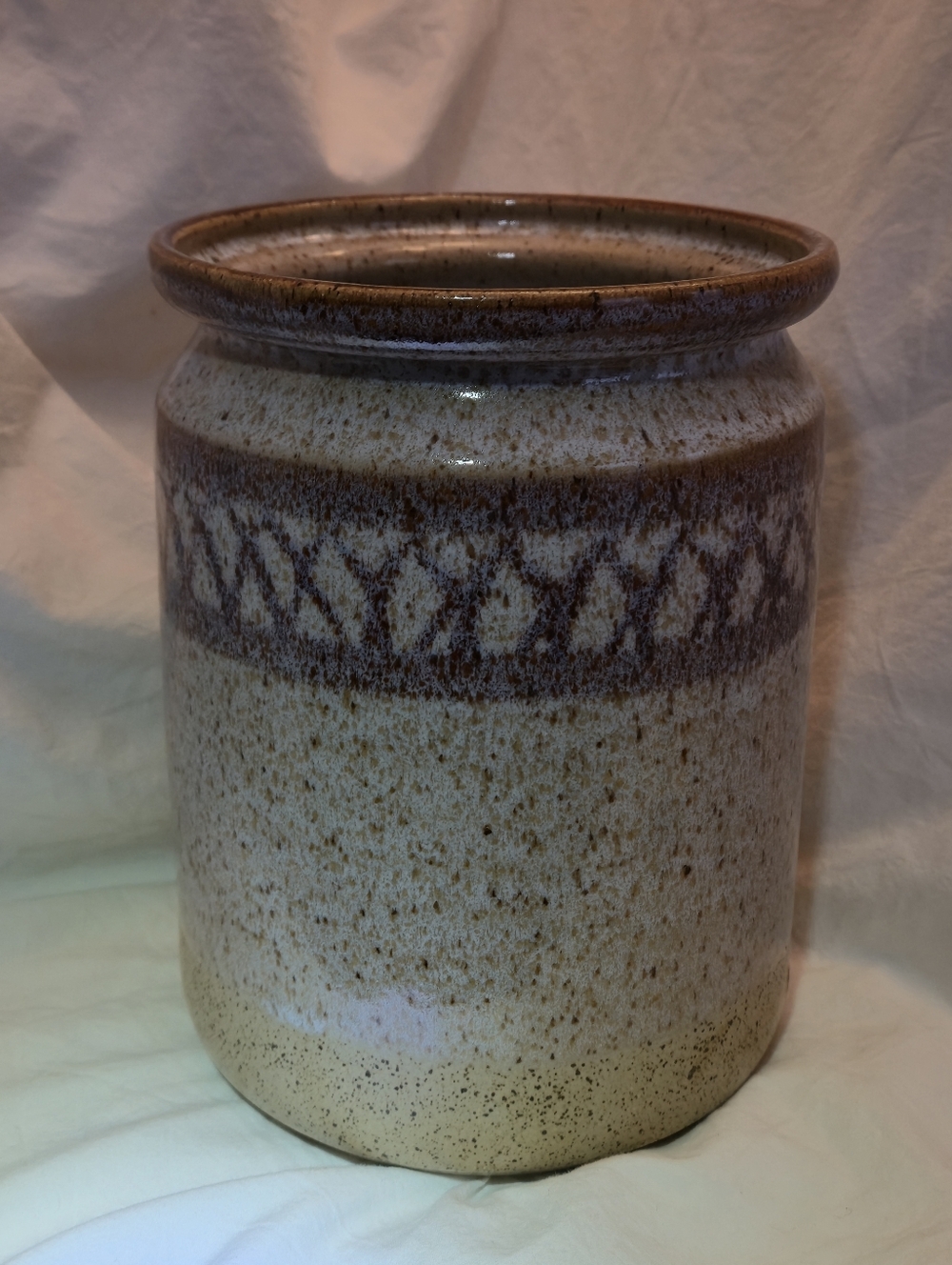 Wizard of Clay Speckled Stoneware Crock with Brown Band ( Retired )